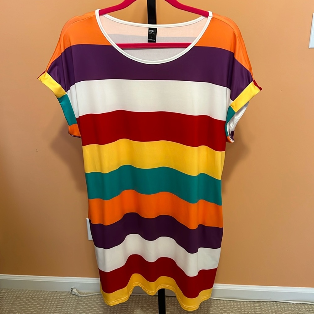 Emery Rose vibrant color block dress